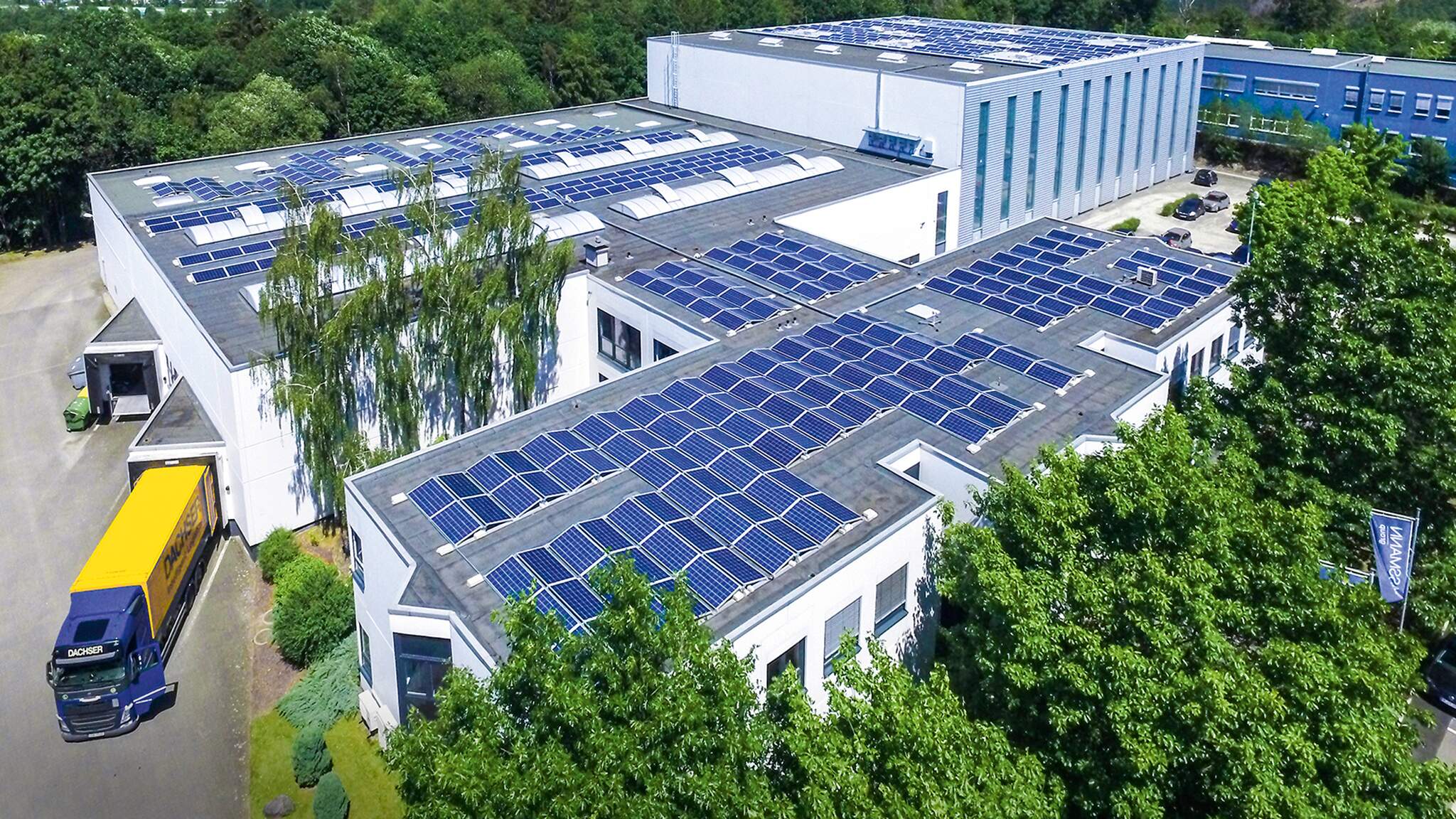 Headquarters and central warehouse in L&uuml;denscheid</span>