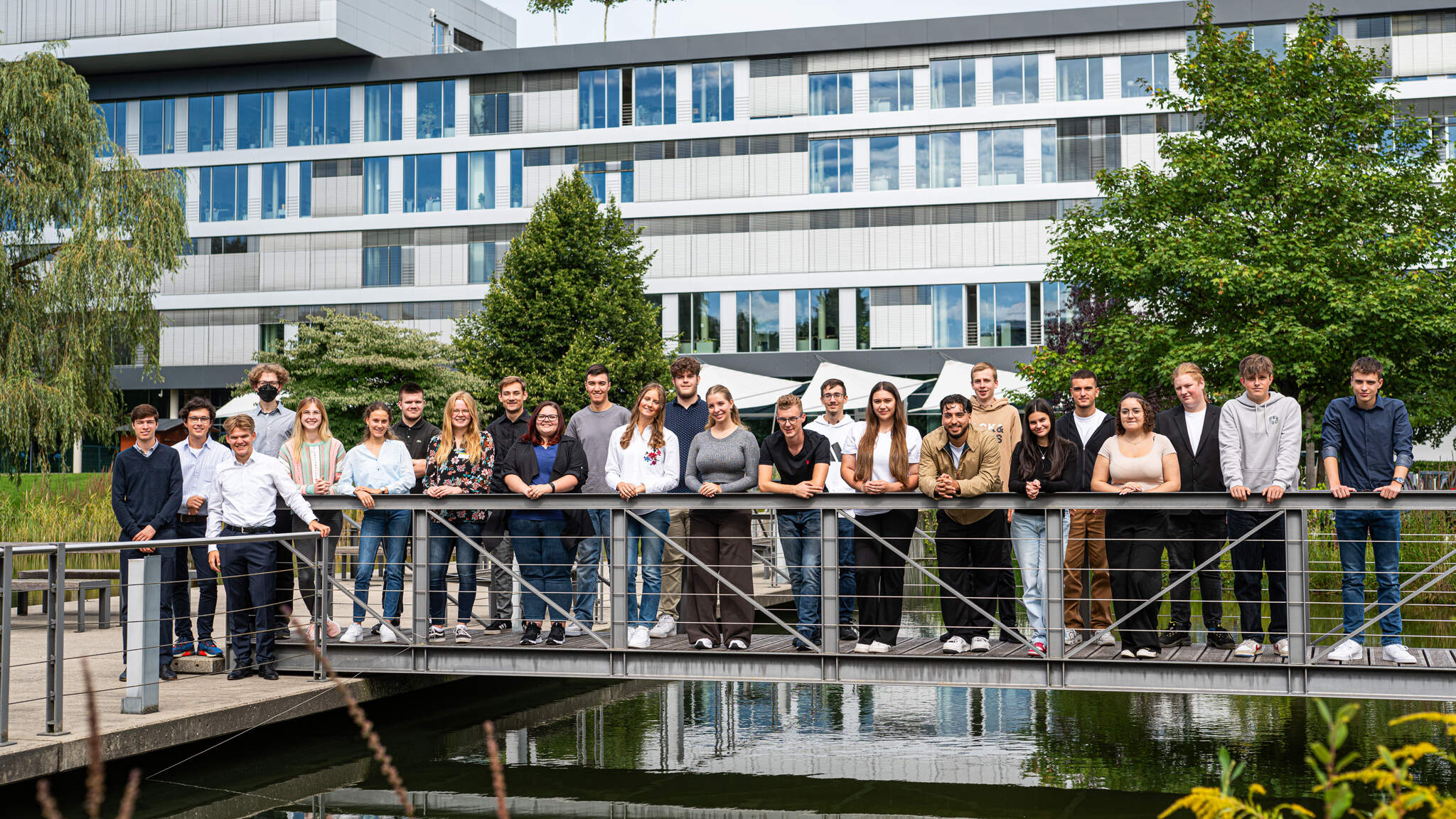 The 2023 training cohort at DACHSER&acute;s head office in Kempten. Photo: DACHSER/Matthias Sienz