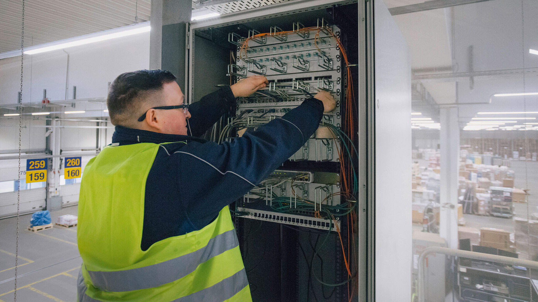 Oliver Jarmuszewski is an IT expert with a broad range of tasks